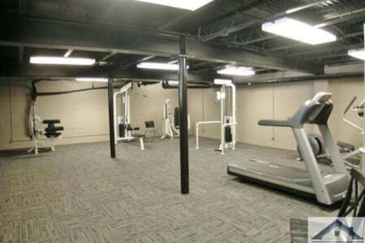 Walkable To Sanford Stadium Or Downtown *